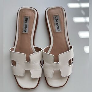 Steve Madden white Hadyn Slide Sandals size 6